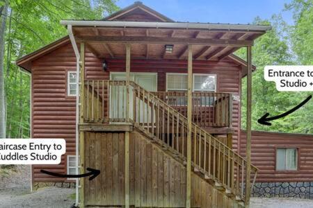 Cuddles, 1 Bedroom Studio, Walk To Downtown And Hiking Trails! Gatlinburg Exterior photo